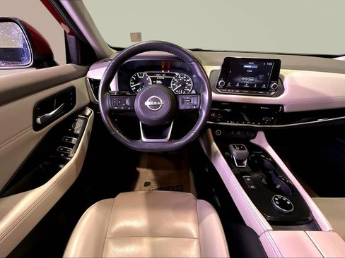 Used 2023 Nissan Rogue SL image 8