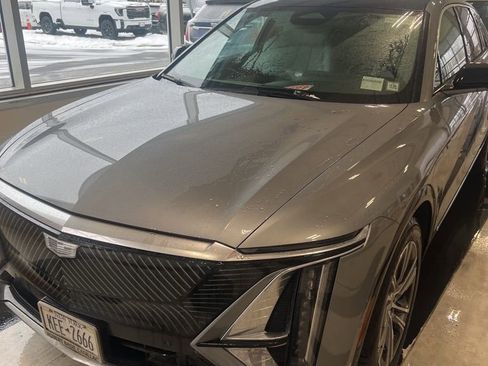 New 2026 Cadillac Lyriq Luxury image 1