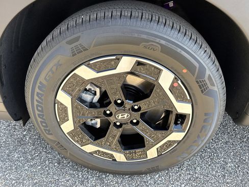 New 2026 Hyundai Santa Fe SEL image 9