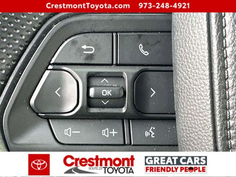 Certified 2025 Toyota Tacoma SR w/ SR Upgrade Package image 17