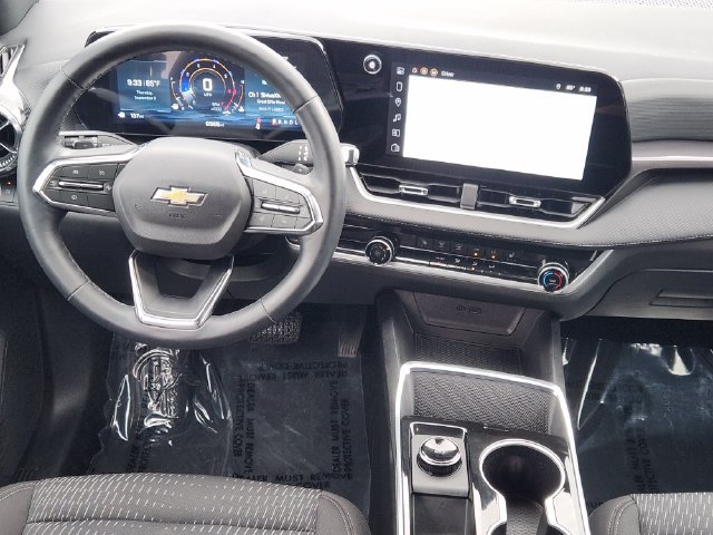 Used 2026 Chevrolet Equinox LT FWD image 27