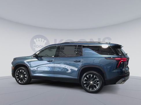 New 2026 Chevrolet Traverse LT image 8