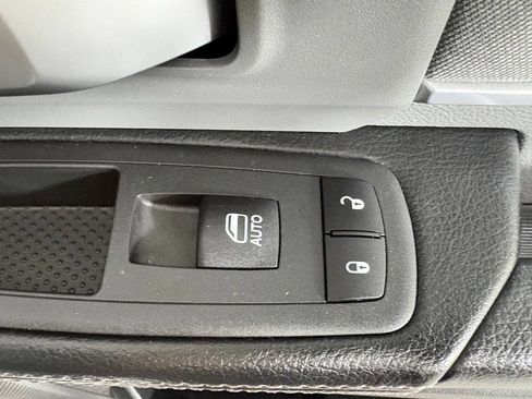 Used 2021 RAM 2500 Big Horn AWD/4WD image 40