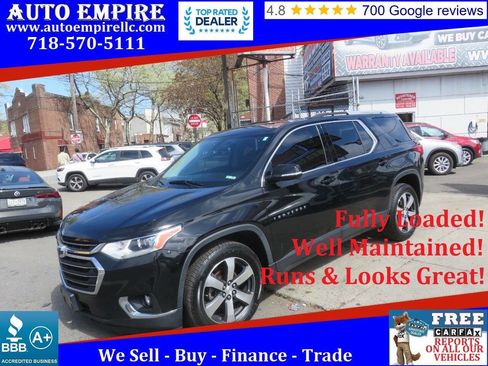 Used 2018 Chevrolet Traverse LT image 1