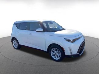 Used 2025 Kia Soul LX w/ LX Technology Package video 2