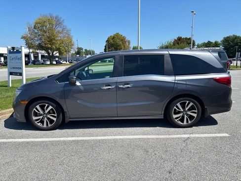 Used 2023 Honda Odyssey Touring image 6