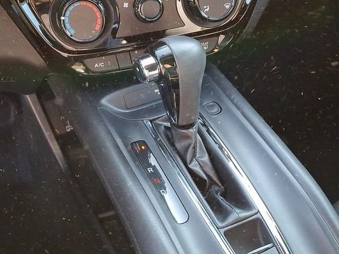 Used 2022 Honda HR-V Sport image 16