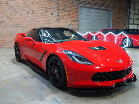Used 2014 Chevrolet Corvette Stingray Coupe w/ 3LT Preferred Equipment Group RWD image 3