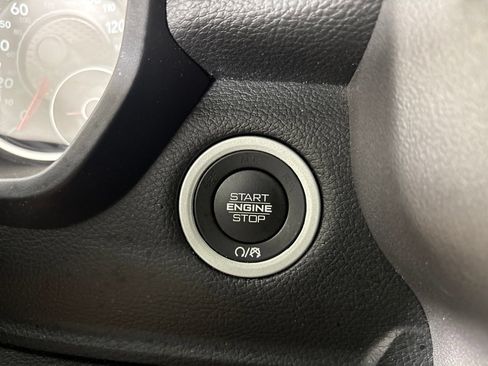 Used 2020 RAM 1500 Lone Star AWD/4WD image 15