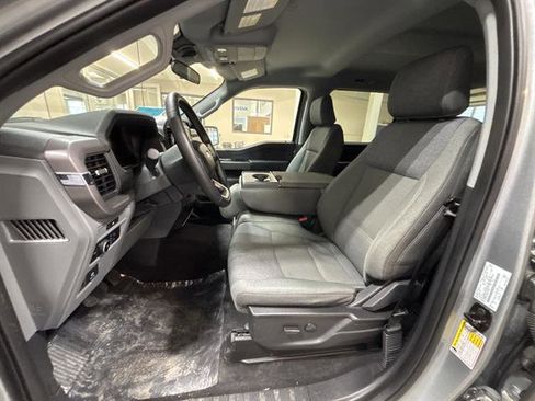 Used 2025 Ford F150 XLT w/ Equipment Group 301A Standard AWD/4WD image 18