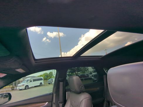 Used 2023 Cadillac XT5 Sportv w/ Platinum Package AWD/4WD image 12