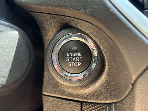 Used 2024 Subaru Forester Touring AWD/4WD image 18