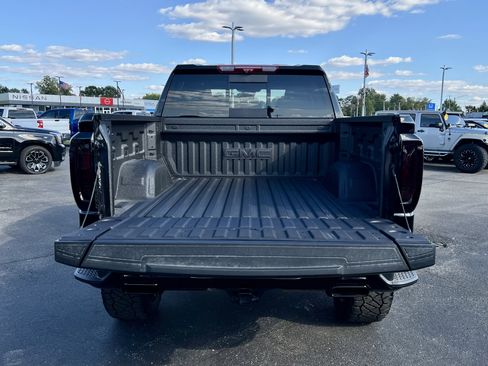 New 2026 GMC Sierra 1500 Denali w/ Denali Reserve Package image 36