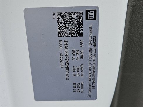 New 2025 Chevrolet Express 3500 w/ Power Convenience Package image 28