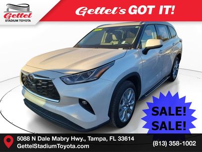 Used 2023 Toyota Highlander L
