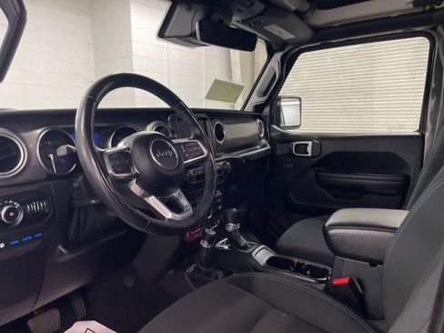 Used 2021 Jeep Wrangler Unlimited Rubicon 4xe w/ Cold Weather Group image 6