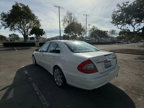 Used 2008 Mercedes-Benz E 350 Sedan image 5