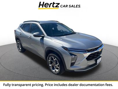 Used 2025 Chevrolet Trax LT