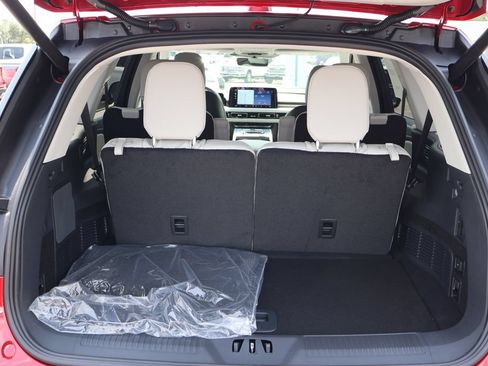 New 2026 Lincoln Aviator AWD image 25