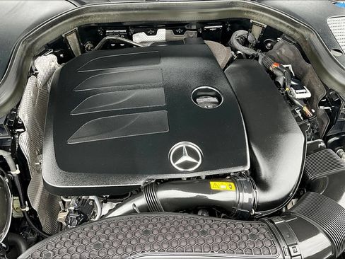 Used 2022 Mercedes-Benz GLC 300 w/ Premium Package Lite image 29