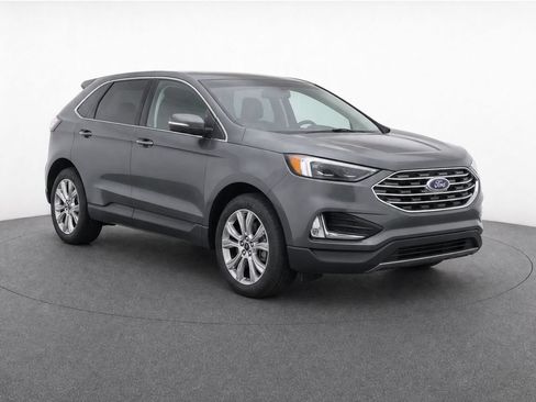 Used 2024 Ford Edge Titanium AWD/4WD image 2