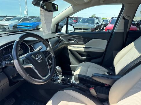 Used 2020 Buick Encore Preferred w/ Safety Package FWD image 11