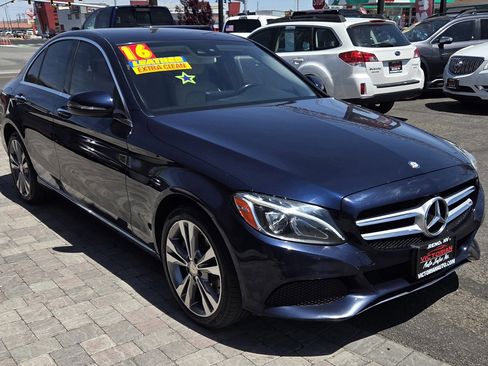 Used 2016 Mercedes-Benz C 300 4MATIC Sedan image 3