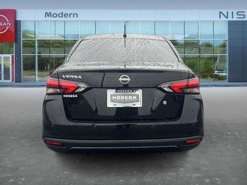 Certified 2024 Nissan Versa S w/ Trunk Package image 6