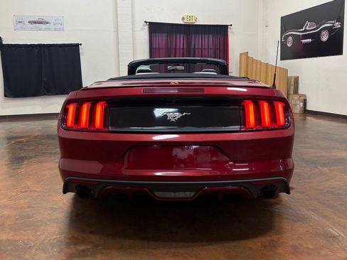 Used 2015 Ford Mustang Premium RWD image 8