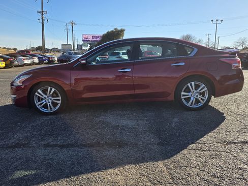 Used 2015 Nissan Altima 3.5 SL image 4