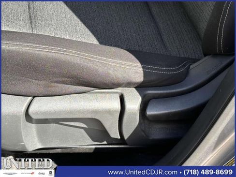 Used 2021 Nissan Rogue S image 14