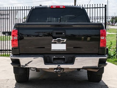 Used 2015 Chevrolet Silverado 1500 LT w/ LT Convenience Package image 8