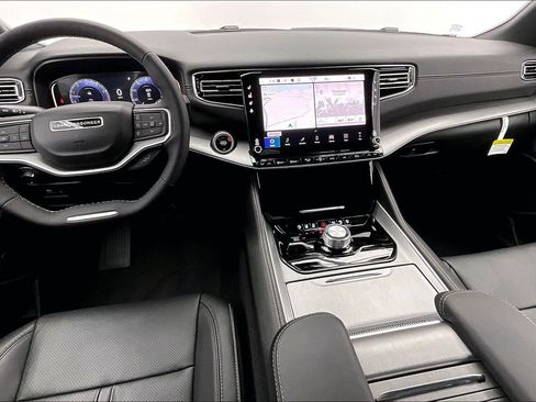 New 2026 Jeep Grand Wagoneer 4WD image 5