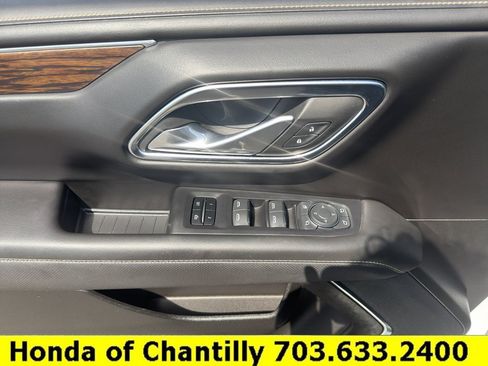 Used 2023 Chevrolet Tahoe Premier AWD/4WD image 22