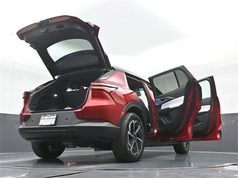 New 2026 Chevrolet Equinox EV LT image 59