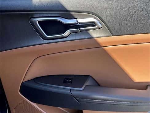 New 2026 Kia Sportage X-Line w/ X-Line Premium Package image 25