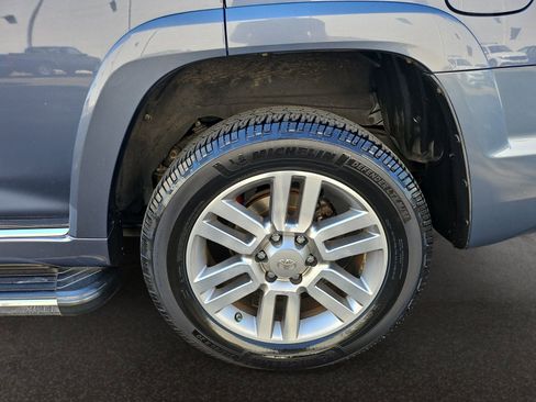 Used 2012 Toyota 4Runner Limited AWD/4WD image 40