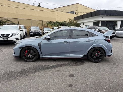 Used 2019 Honda Civic Type R image 2