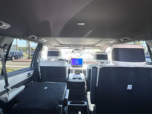 Used 2024 Toyota Sequoia Capstone image 7