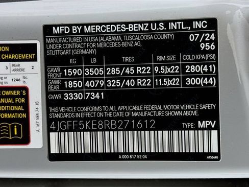 Used 2024 Mercedes-Benz GLS 450 4MATIC image 35