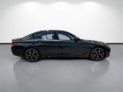 Used 2023 BMW M550i xDrive w/ Executive Package AWD/4WD image 2
