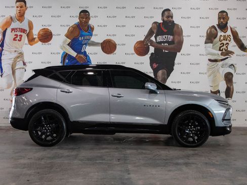 Used 2023 Chevrolet Blazer RS AWD/4WD image 19