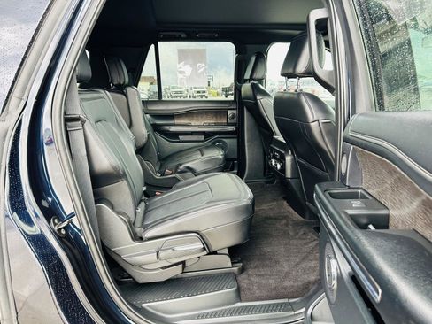 Used 2021 Ford Expedition Max Limited AWD/4WD image 38