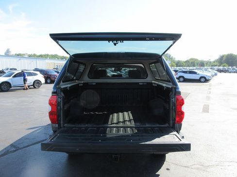 Used 2020 Toyota Tundra Limited w/ Limited Premium Package AWD/4WD image 8