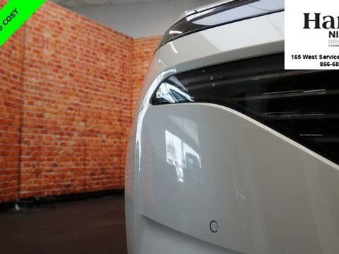 Certified 2025 Nissan Murano SL image 70