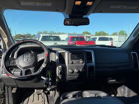 Used 2015 RAM 1500 Big Horn AWD/4WD image 11