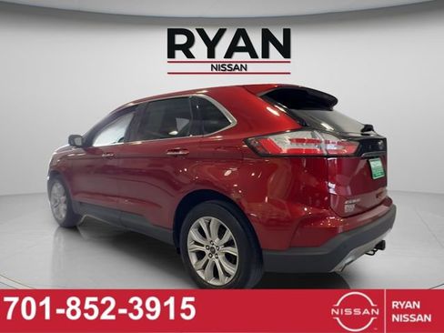 Used 2019 Ford Edge Titanium w/ Equipment Group 301A AWD/4WD image 5