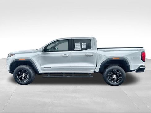 Used 2023 GMC Canyon Elevation w/ Convenience Package AWD/4WD image 5