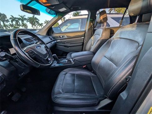 Used 2016 Ford Explorer Limited image 5