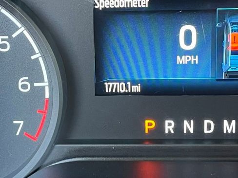 Used 2024 Ford F350 XLT w/ FX4 Off-Road Package image 16